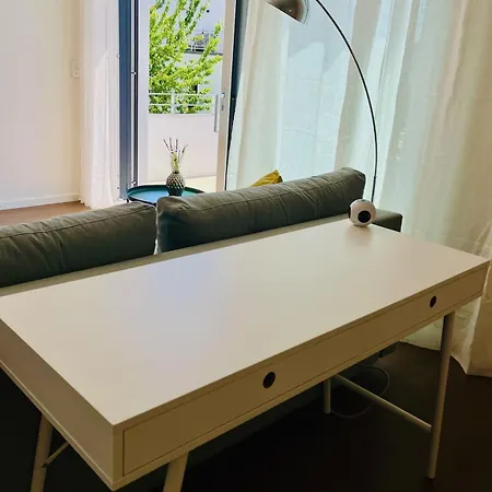公寓 Im Zentrum Von Ruhig Gelegen Mit Parkplatz Und Balkon Fuer Bis Zu 4 Gaeste *
